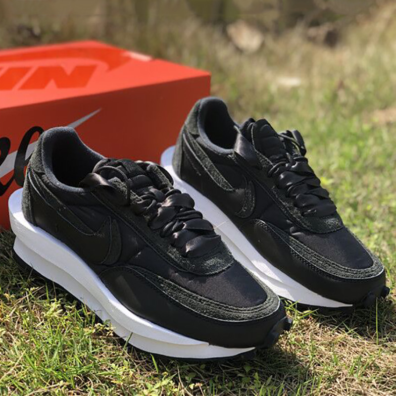 Nike X Sacai Ldv Waffle Black - PerfectKickZ