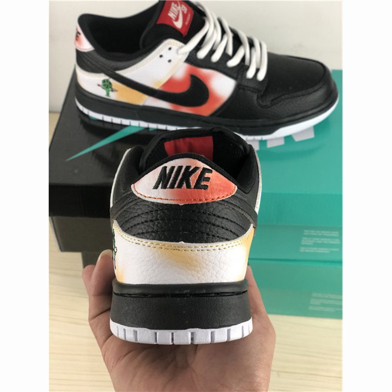 Nike Dunk SB Low Raygun Tue-Dye In White/Black - 