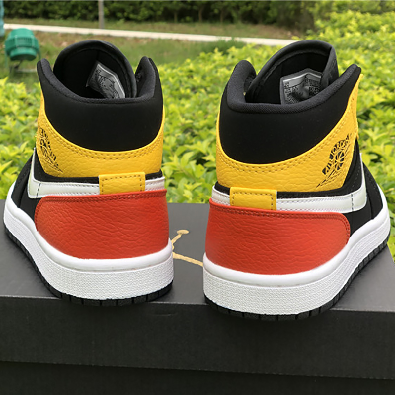 Jordan Air Jordan 1 Mid Raygun - PerfectKickZ