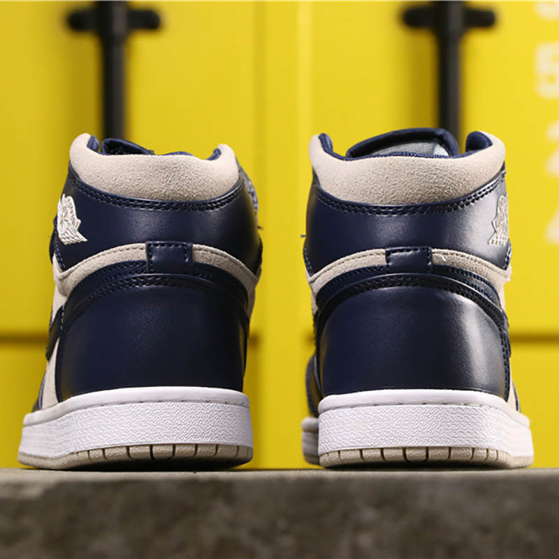 Jordan AJ1 Mid Top WMNS Navy Blue - PerfectKickZ