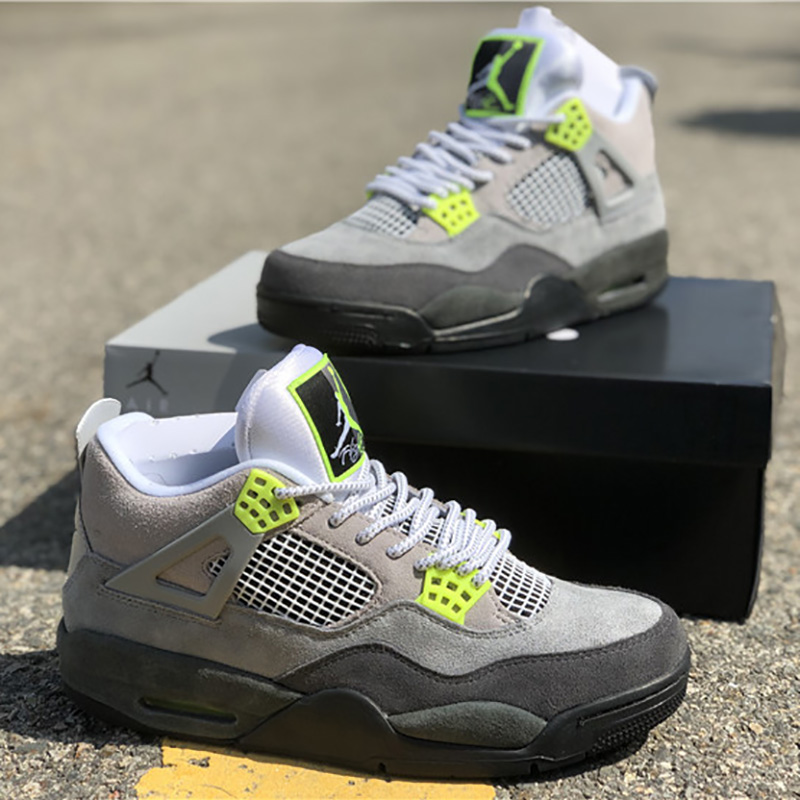 Jordan AJ4 SE "Neon" - PerfectKickZ