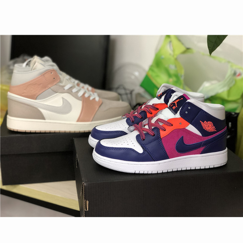 Jordan Air Jordan 1 Mid GS Fire Pink - PerfectKickZ