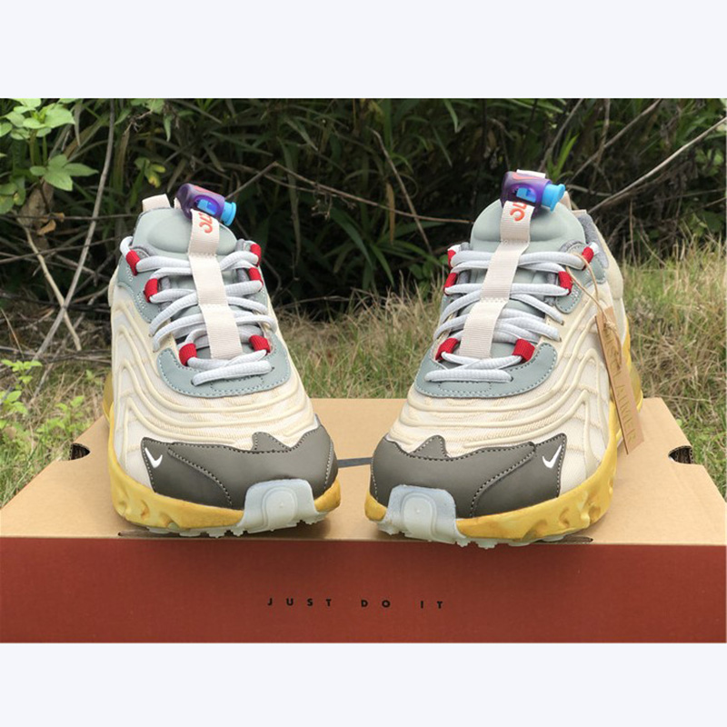 Travis Scott X Nike Air Max 270 React "Cactus Trails" - 