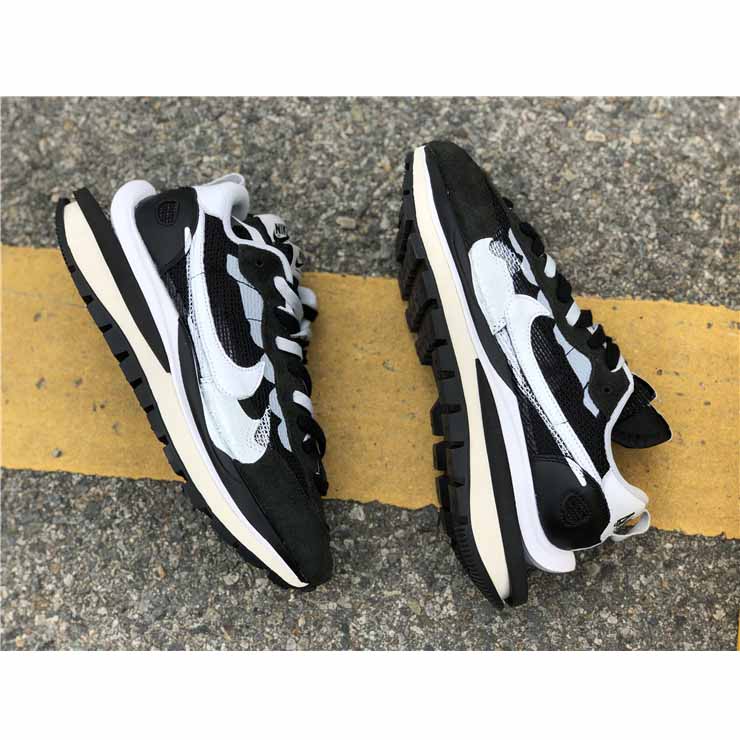 Nike X Sacai Ldv Waffle Daybreak Black - PerfectKickZ