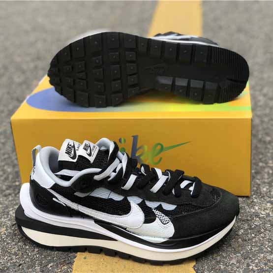 Nike X Sacai Ldv Waffle Daybreak Black - PerfectKickZ