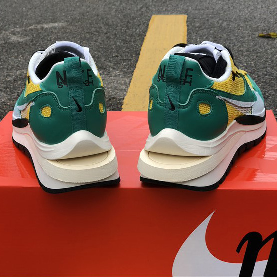 Nike X Sacai Ldv Waffle Sneakers - PerfectKickZ