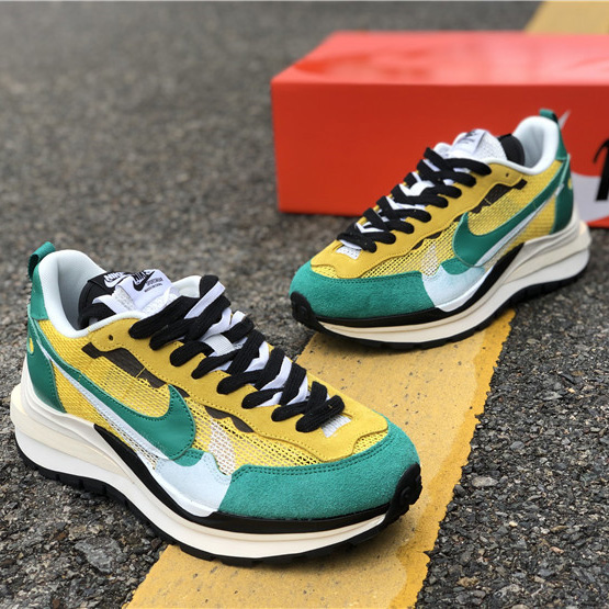 Nike X Sacai Ldv Waffle Sneakers - PerfectKickZ