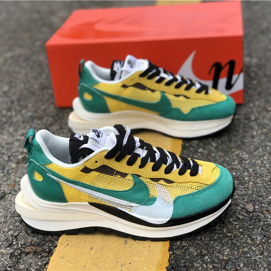 Nike X Sacai Ldv Waffle Sneakers - PerfectKickZ