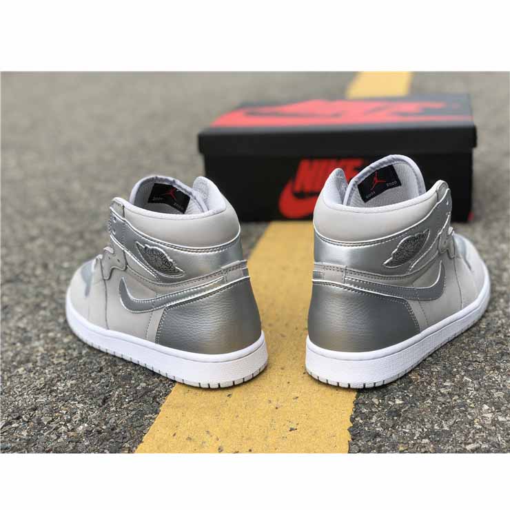 Air Jordan 1 High OG "Japan" - 