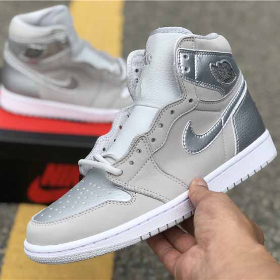 Air Jordan 1 High OG "Japan" - 
