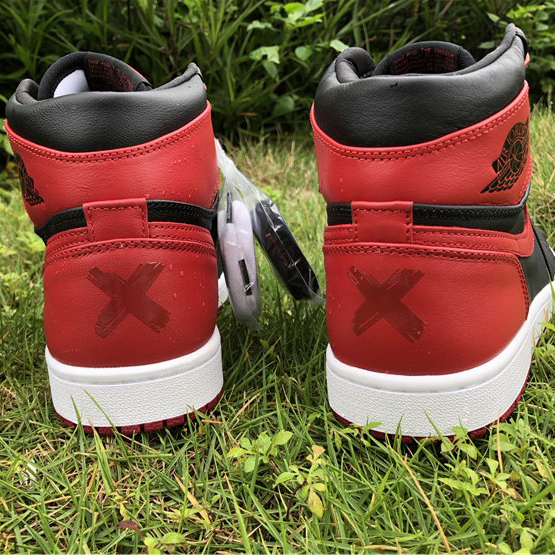 Air Jordan 1 banned - PerfectKickZ