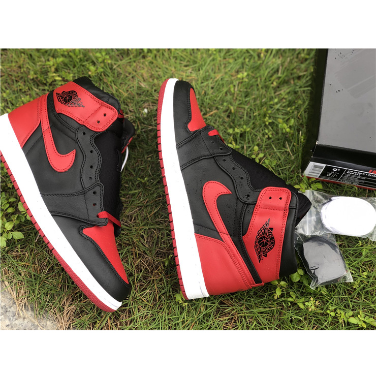 Air Jordan 1 banned - PerfectKickZ