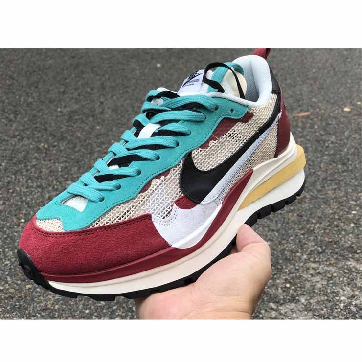 Nike x Sacai Ldv Waffle Sneakers - PerfectKickZ