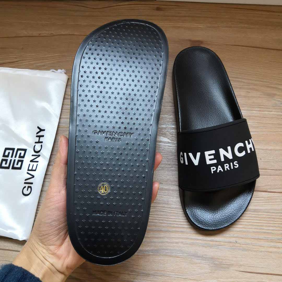 Givenchy Logo-Print Rubber Slides Sandals - 
