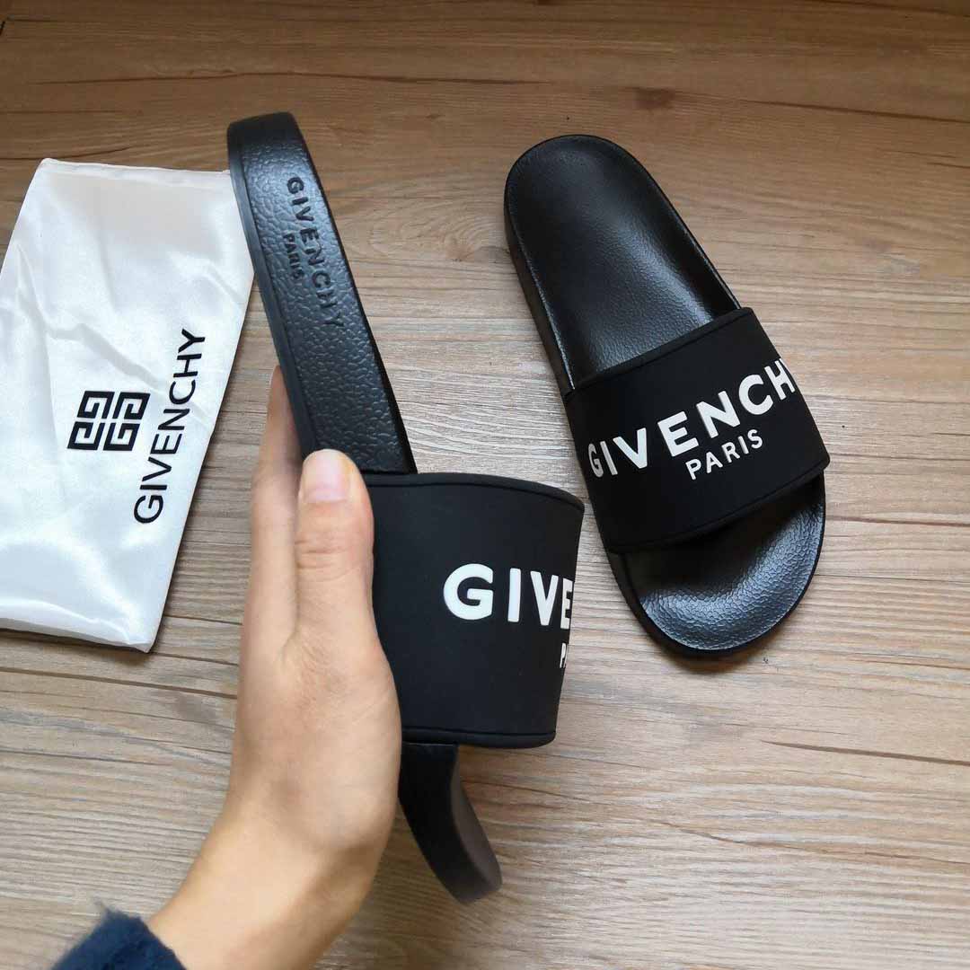 Givenchy Logo-Print Rubber Slides Sandals - 