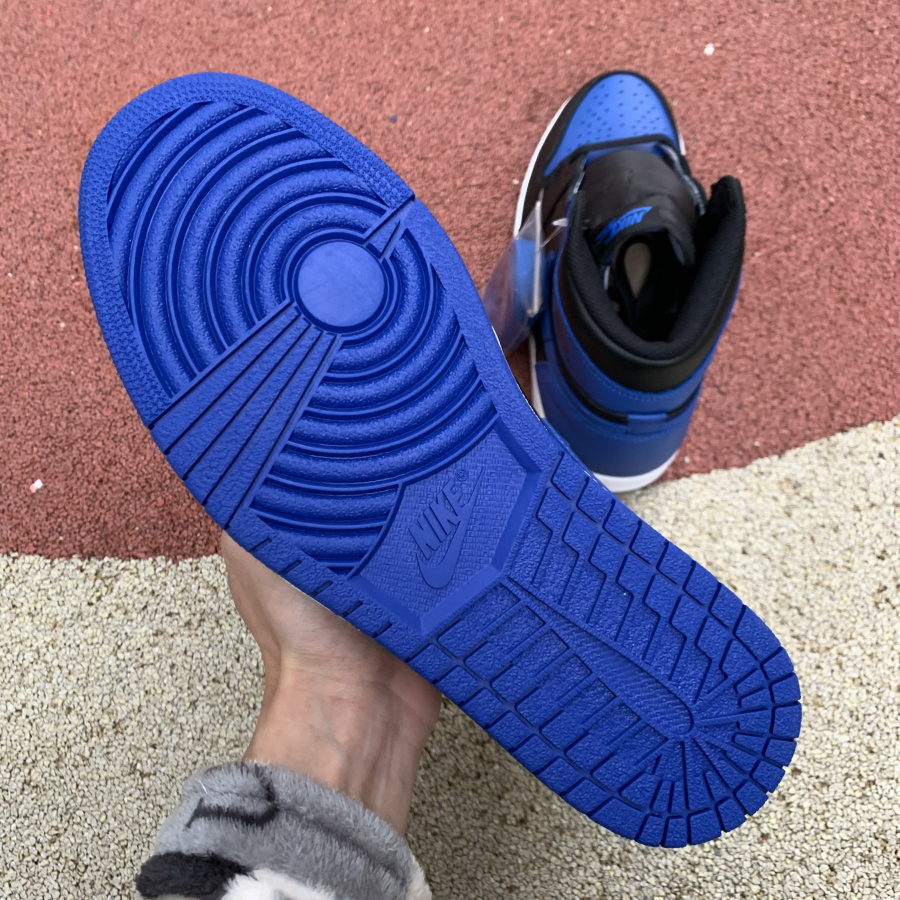 Jordan AJ1 Retro High OG Sneaker - PerfectKickZ