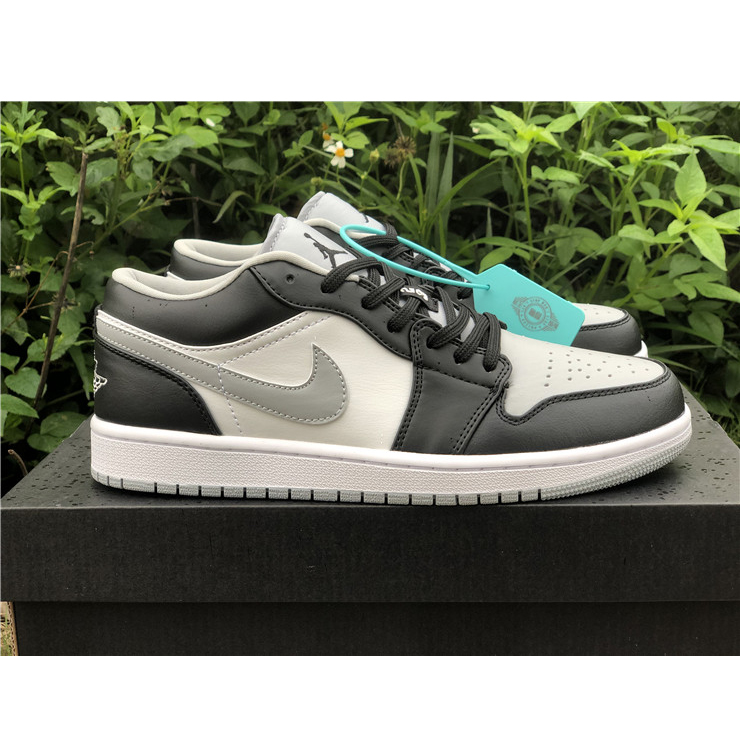 Jordan AJ1 Low "Light Smoke Grey" - PerfectKickZ