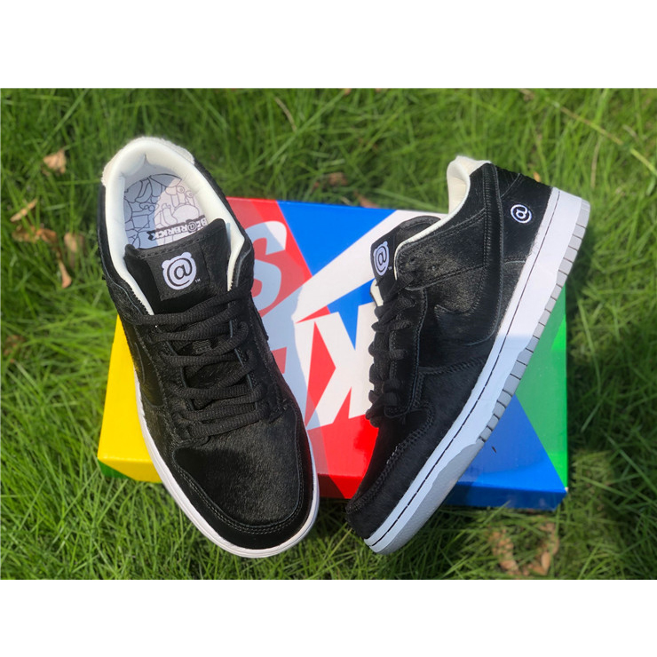 Medicom Toy X Nike SB Dunk Low BE@RBRICK - PerfectKickZ