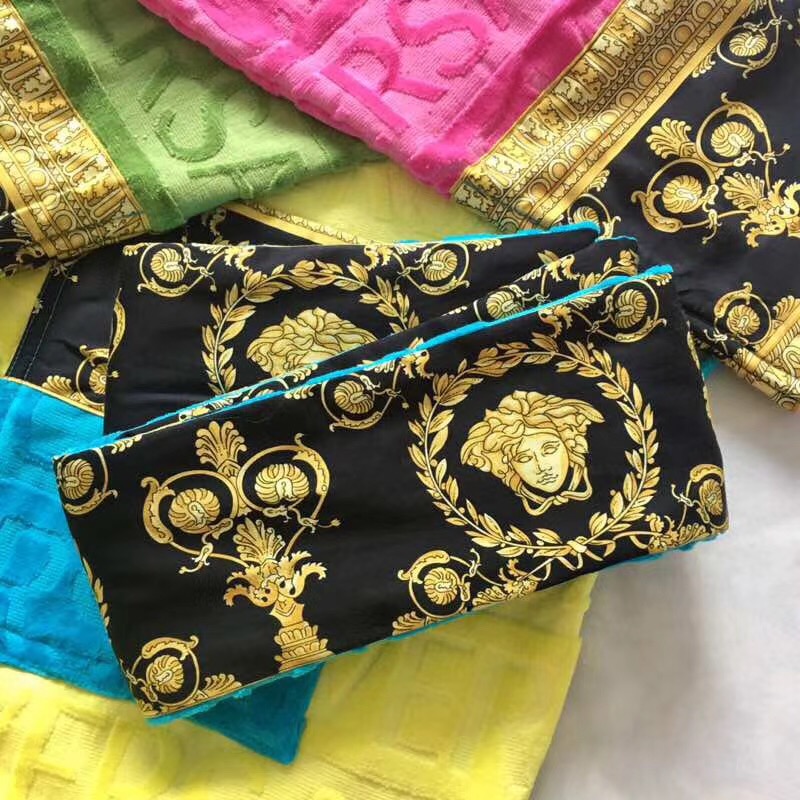 Versace I Love Baroque Bathrobe Multicolour - PerfectKickZ