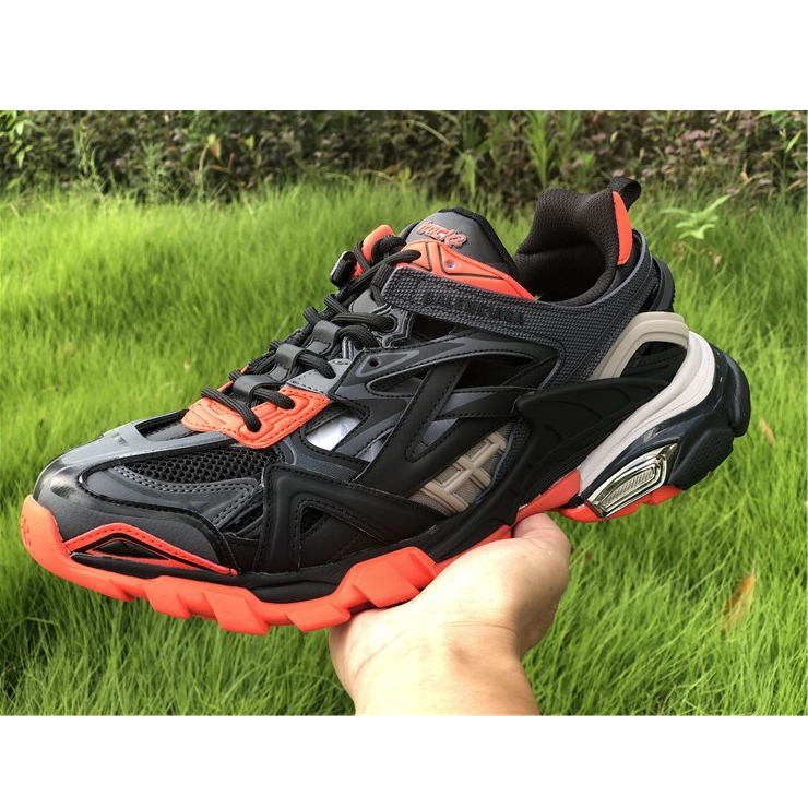 Balenciaga Track.2 Sneakers - 