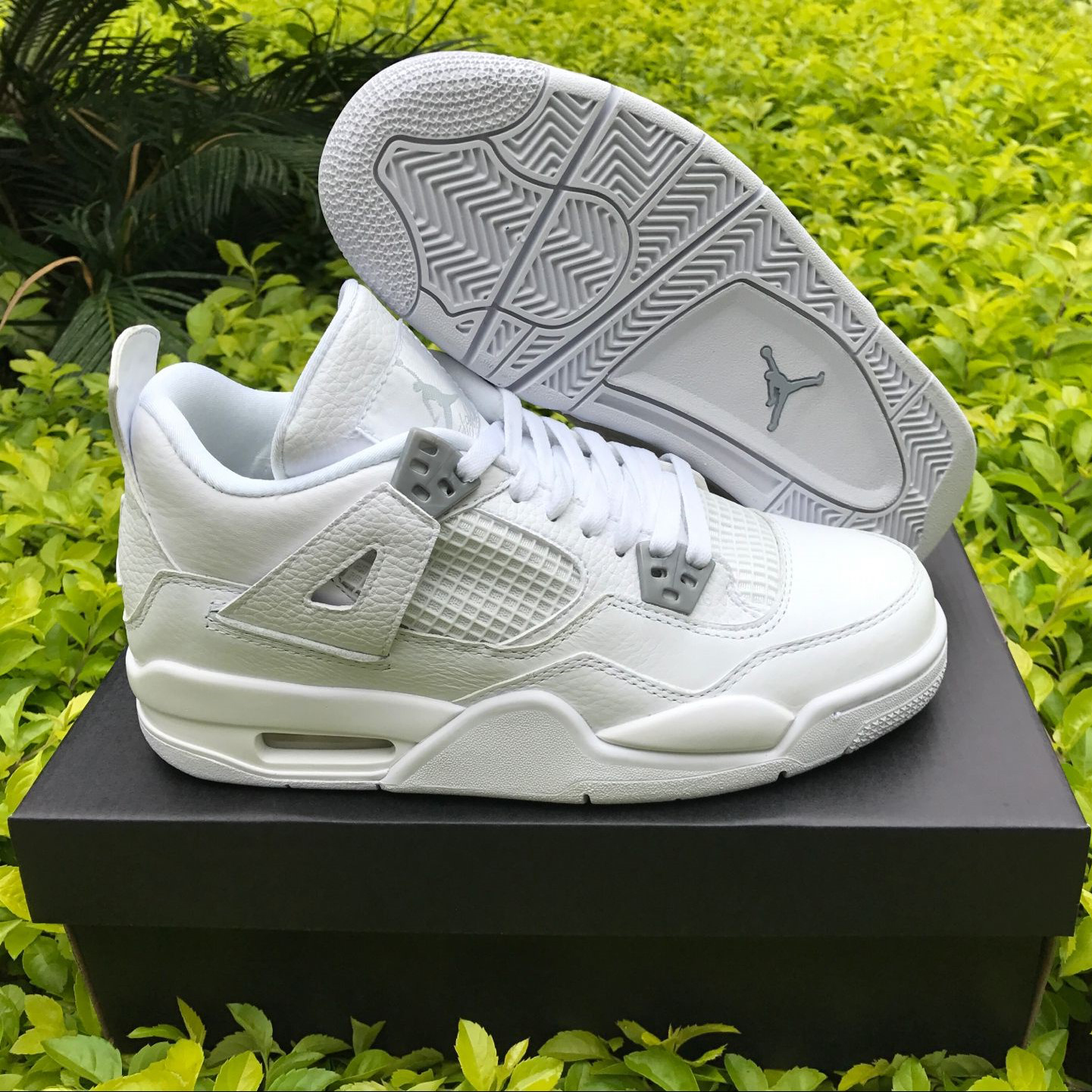 Jordan AJ4 Sneaker - PerfectKickZ