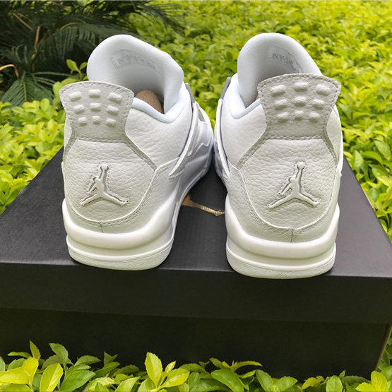 Jordan AJ4 Sneaker - 