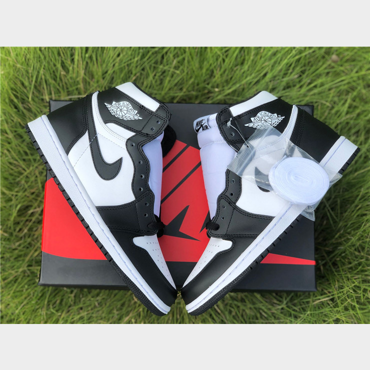Jordan AJ1 High OG WMNS “Panda” - PerfectKickZ