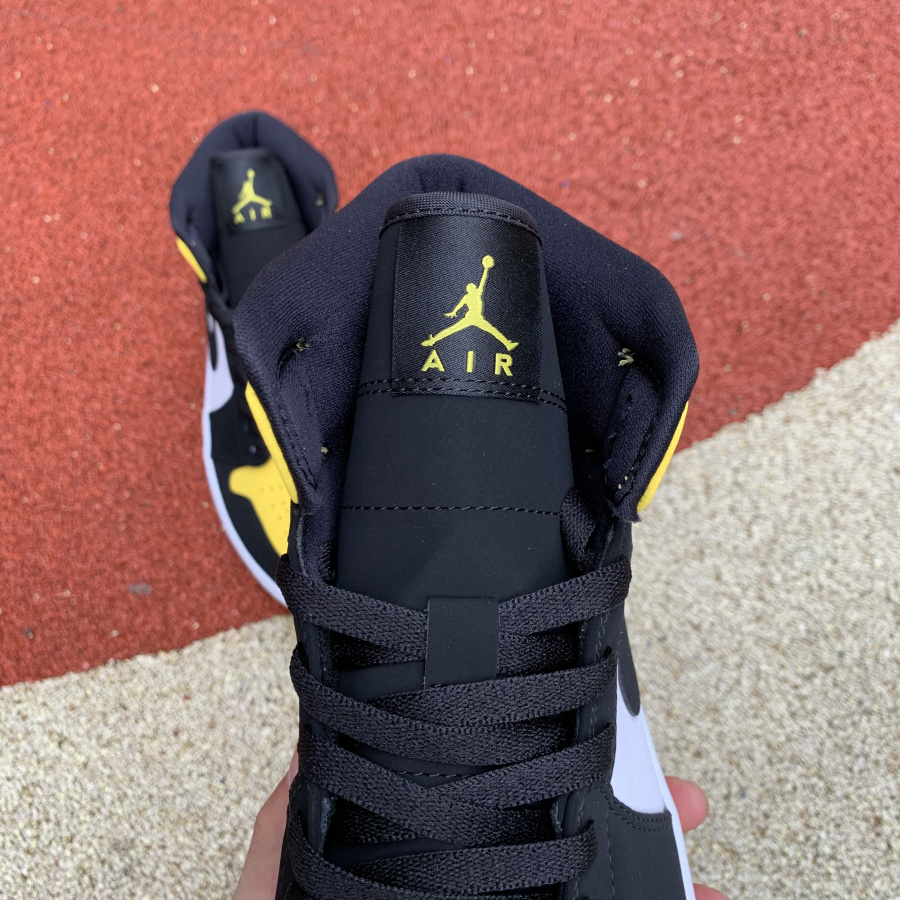 Jordan 1 Mid Yellow Toe Footasylum  - 