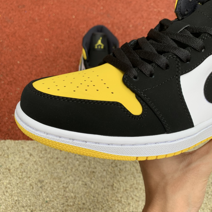 Jordan 1 Mid Yellow Toe Footasylum  - 