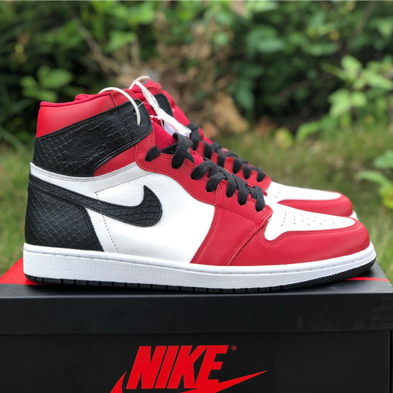 Jordan AJ1 High WMNS "Satin Snake" - PerfectKickZ