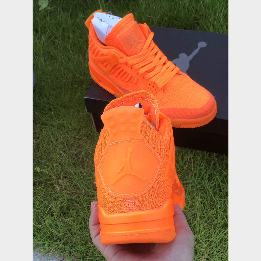 Jordan 4 Retro Flyknit Orange - 
