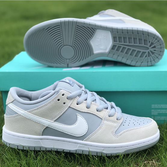 Nike Sb Dunk Low Trd White Summit Wolf Grey AR0778-110 - PerfectKickZ