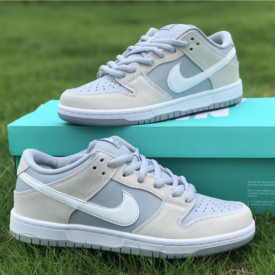 Nike Sb Dunk Low Trd White Summit Wolf Grey AR0778-110 - PerfectKickZ