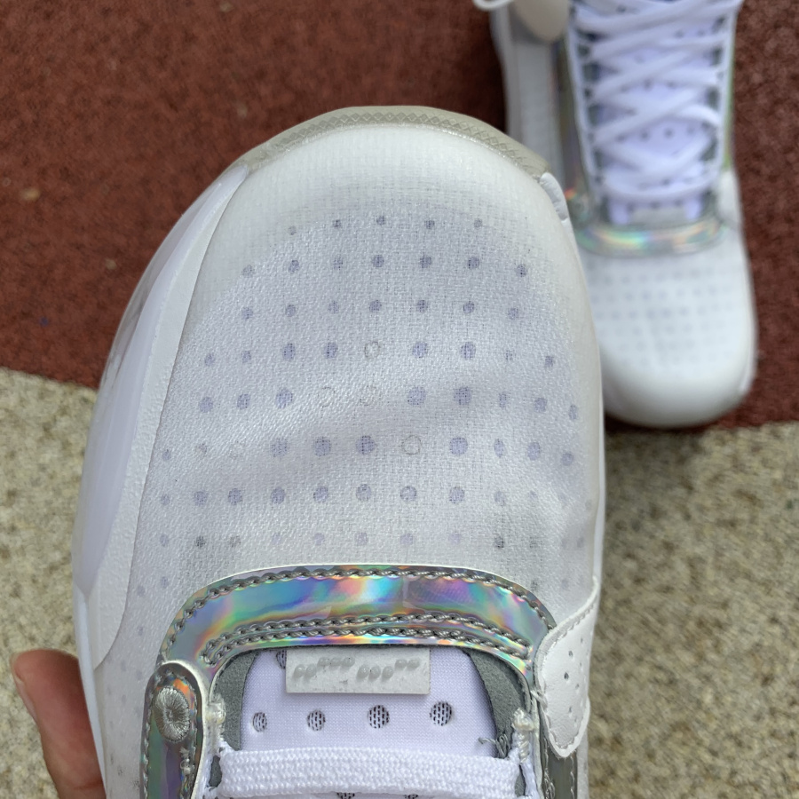 Jordan AJ34 Iridescent AR3240-101  - 
