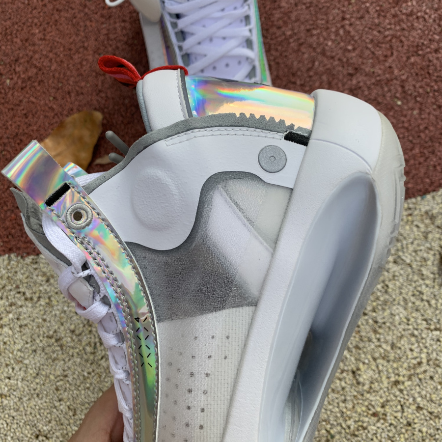 Jordan AJ34 Iridescent AR3240-101  - 