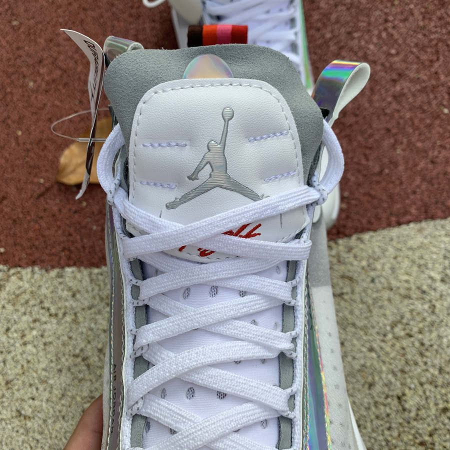 Jordan AJ34 Iridescent AR3240-101  - 