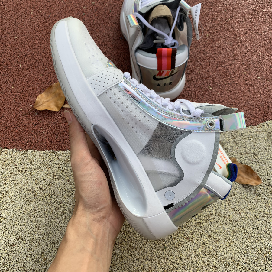 Jordan AJ34 Iridescent AR3240-101  - 