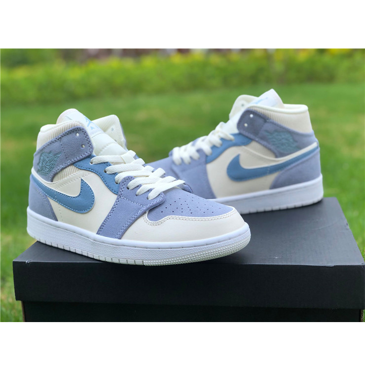 Jordan AJ1 Mid DA4666-100  - PerfectKickZ