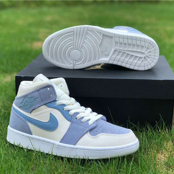 Jordan AJ1 Mid DA4666-100  - PerfectKickZ
