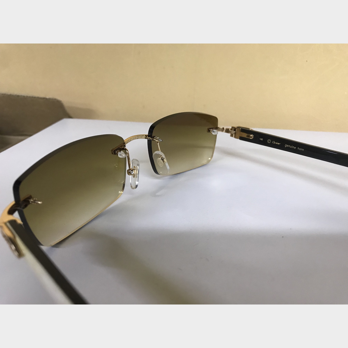 Cariter 3524012 White  Buffalo Big  Lens Sunglasses In Brown - PerfectKickZ