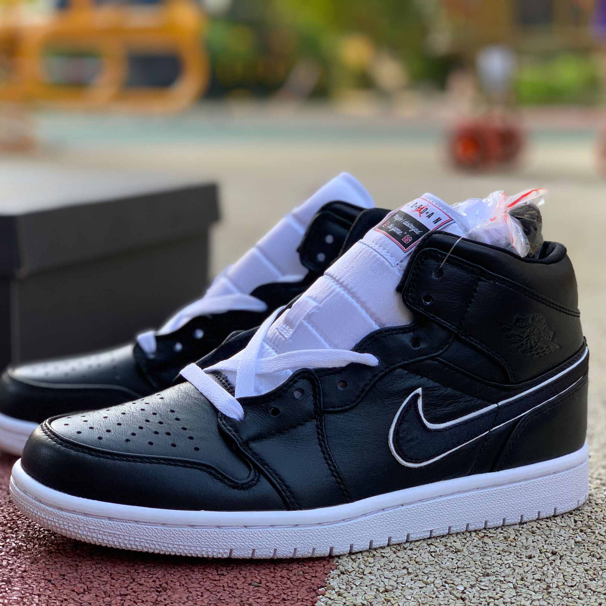 Air Jordan 1 Retro Mid "Maybe I Destroyed The Game" - 