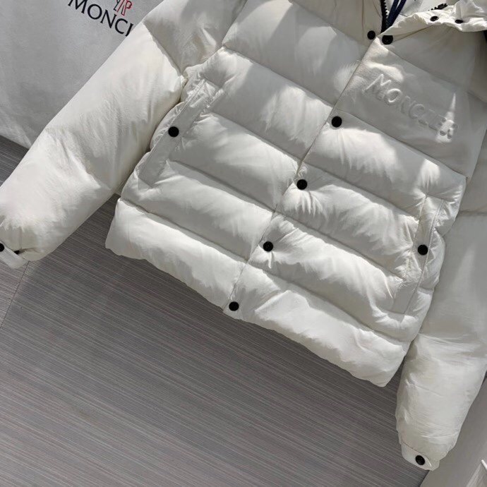 Moncler Aubrac Padded Jacket - PerfectKickZ