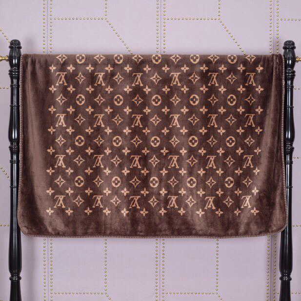 Louis Vuitton Neo Monogram Blanket - PerfectKickZ