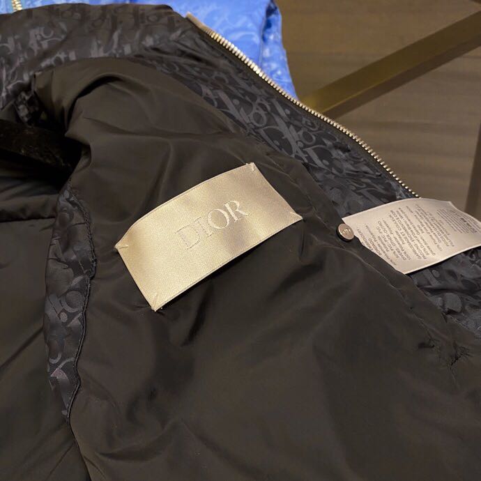 Dior Oblique Sleeveless Down Jacket - PerfectKickZ