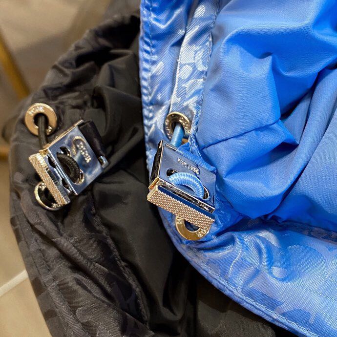 Dior Oblique Sleeveless Down Jacket - PerfectKickZ