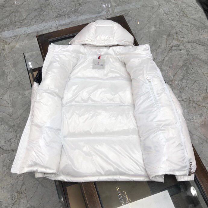 Moncler Logo Patch Padded Jacket - 