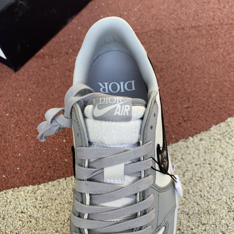 Jordan Air 1 Retro Low Sneaker - PerfectKickZ
