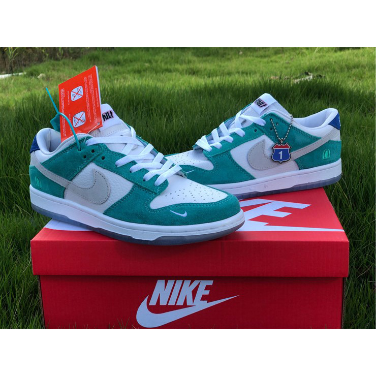 Nike Kasina Dunk Low CZ6501-101 - 