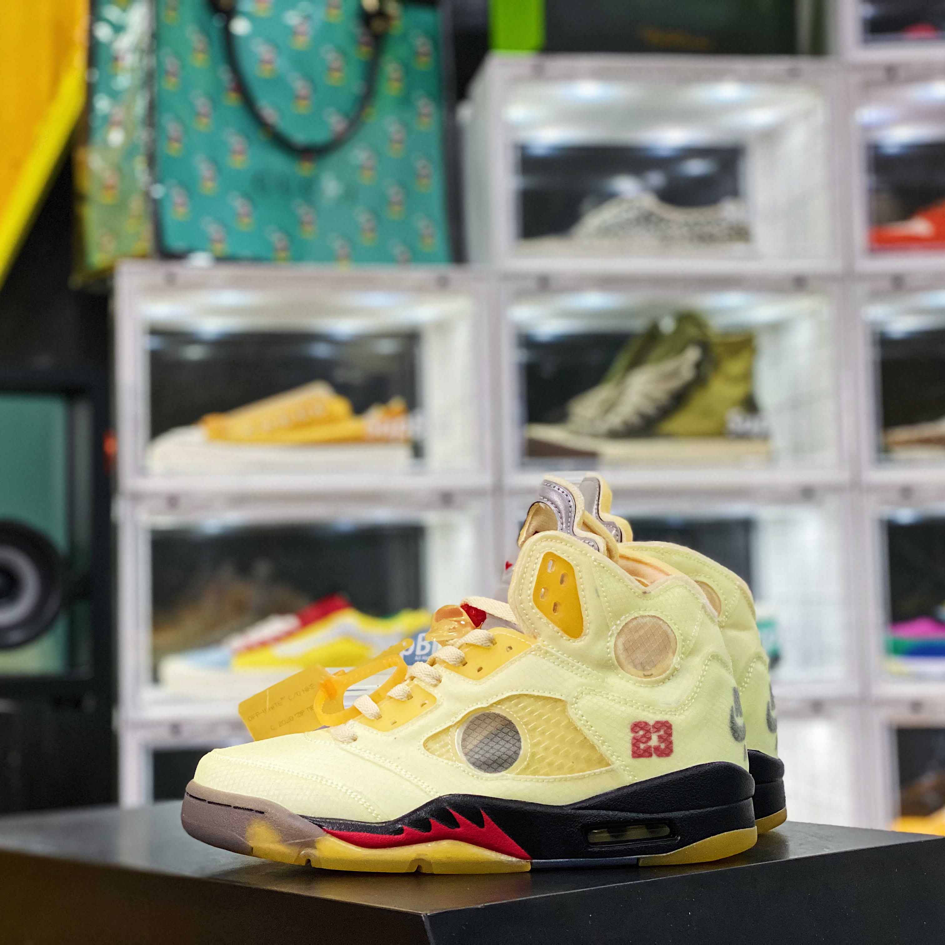 Jordan Air Retro 5 Sail OW DH8565-100 - PerfectKickZ