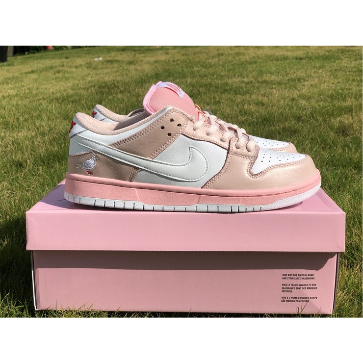Nike Dunk SB Low Top Elite Pink White BV1310-012 - PerfectKickZ